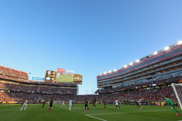 Mexico v Honduras Gold Cup 2025: Semifinal